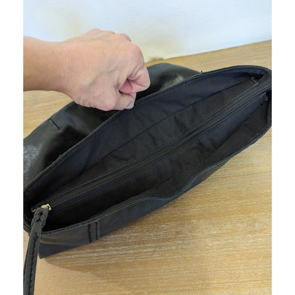 The SAK Indio Black Soft Leather Hobo Braided Shoulder Strap Bag Purse Zip